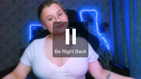 Snapshot of dreamforyoue2 chatting on April 2026 09:39:33 PM dreamforyoue2 online show from April 2026 09:39:33 PM