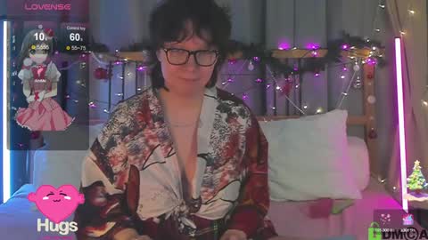 Snapshot of dreamgirllove chatting on December 2024 05:07:02 AM Billy online show from December 2024 05:07:02 AM