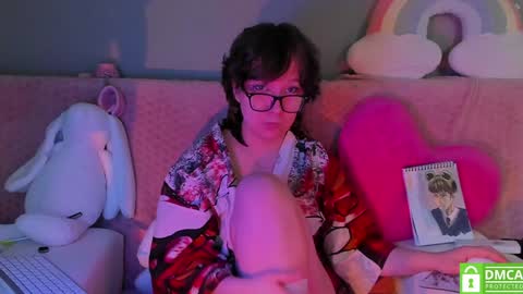 Snapshot of dreamgirllove chatting on February 2025 05:25:01 AM Billy online show from February 2025 05:25:01 AM