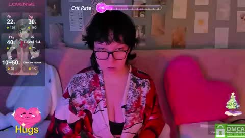 Snapshot of dreamgirllove chatting on February 2025 12:30:01 AM Billy online show from February 2025 12:30:01 AM