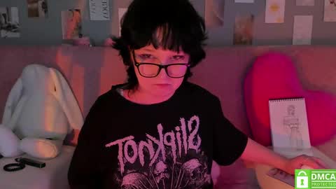 Snapshot of dreamgirllove chatting on March 2025 06:23:01 AM Billy online show from March 2025 06:23:01 AM