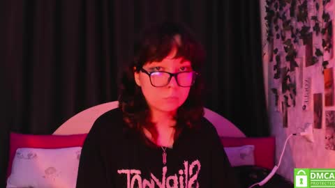 Snapshot of dreamgirllove chatting on September 2025 02:36:02 AM Billy online show from September 2025 02:36:02 AM