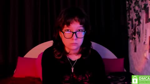 Snapshot of dreamgirllove chatting on October 2025 09:15:01 PM Billy online show from October 2025 09:15:01 PM