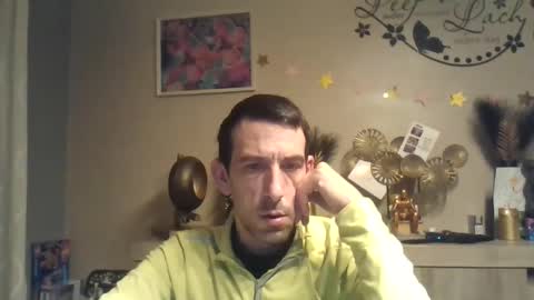 Snapshot of dreamguy38 chatting on December 2024 03:05:02 AM dreamguy38 online show from December 2024 03:05:02 AM