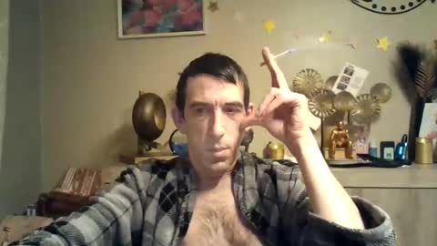 Snapshot of dreamguy38 chatting on January 2025 06:01:02 AM dreamguy38 online show from January 2025 06:01:02 AM