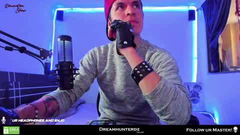 Snapshot of dreamhunterdz chatting on January 2025 09:43:02 PM Your lord. - ONLINE 1500 Pm to 2100 Pm - New York Hour online show from January 2025 09:43:02 PM