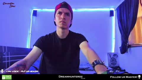 Snapshot of dreamhunterdz chatting on January 2025 10:02:01 PM Your lord. - ONLINE 1500 Pm to 2100 Pm - New York Hour online show from January 2025 10:02:01 PM