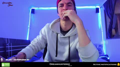 Snapshot of dreamhunterdz chatting on February 2025 10:40:01 PM Your lord. - ONLINE 1500 Pm to 2100 Pm - New York Hour online show from February 2025 10:40:01 PM