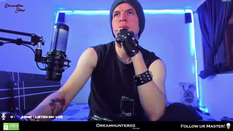 Snapshot of dreamhunterdz chatting on March 2025 10:43:01 PM Your lord. - ONLINE 1500 Pm to 2100 Pm - New York Hour online show from March 2025 10:43:01 PM