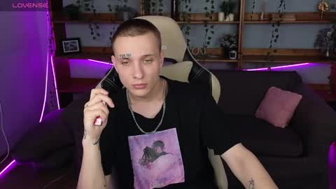 Snapshot of dreamkaii chatting on May 2026 01:33:01 AM im Kai ntmu online show from May 2026 01:33:01 AM