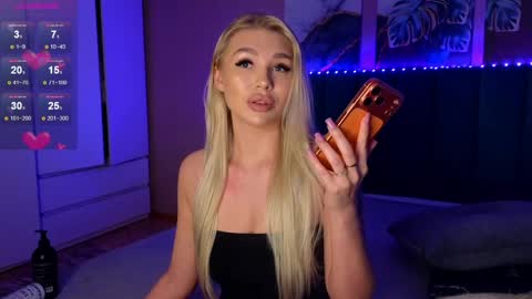 Mila online show from April 2026 06:41:02 AM