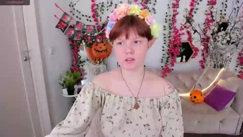 Snapshot of dreammyluna chatting on October 2025 08:27:02 PM Luna online show from October 2025 08:27:02 PM