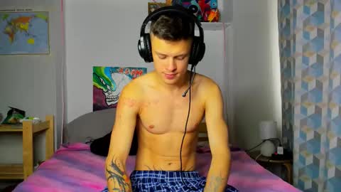 Snapshot of dreamyadam chatting on September 2025 07:56:02 AM Adam Dream online show from September 2025 07:56:02 AM