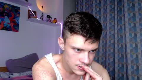 Snapshot of dreamyadam chatting on November 2025 07:05:02 PM Adam Dream online show from November 2025 07:05:02 PM