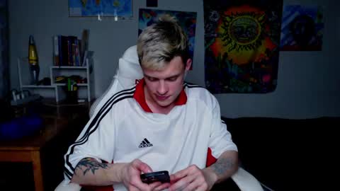 Adam Dream online show from April 2026 03:31:02 PM