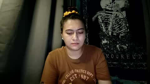 Snapshot of dreamycreamyst chatting on December 2024 06:33:01 PM dreamycreamyst online show from December 2024 06:33:01 PM