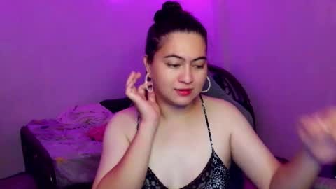 dreamycreamyst online show from May 2026 06:18:02 AM