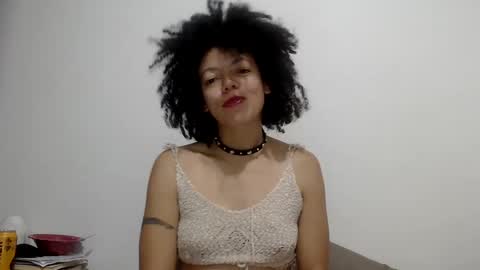 DreamyLatina online show from February 2025 01:22:01 AM