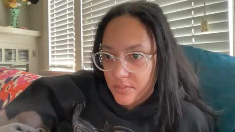 Snapshot of dreamyriri chatting on March 2026 03:12:01 PM RIRI OR DREAMY online show from March 2026 03:12:01 PM