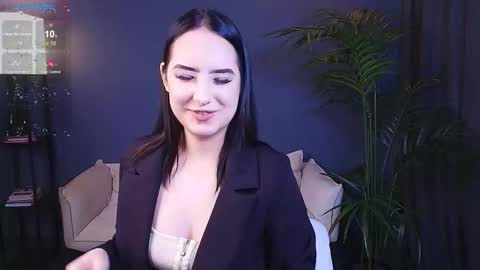 dreamysteps online show from November 2025 02:34:02 AM