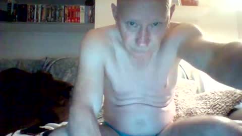 drewboy292455 online show from October 2025 05:30:01 PM