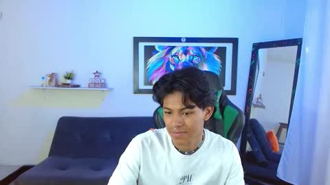 Snapshot of dreyk20 chatting on November 2025 03:01:02 PM Dreyk online show from November 2025 03:01:02 PM