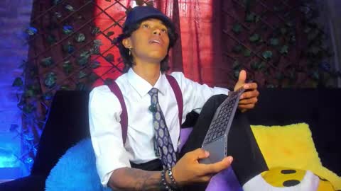 Snapshot of dreyk20 chatting on February 2026 08:18:02 PM Dreyk online show from February 2026 08:18:02 PM