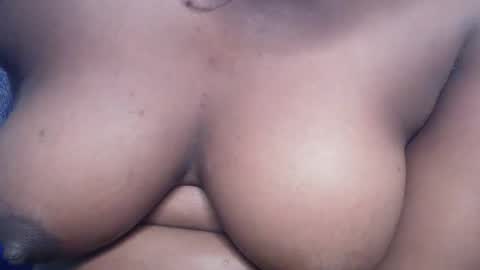 Snapshot of drippussy1 chatting on February 2026 05:02:02 AM Ebonypussy1 online show from February 2026 05:02:02 AM