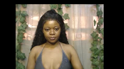 Snapshot of dripqueenx chatting on October 2025 02:14:02 PM linda online show from October 2025 02:14:02 PM