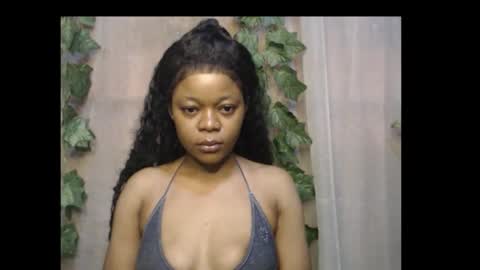 Snapshot of dripqueenx chatting on October 2025 10:03:01 AM linda online show from October 2025 10:03:01 AM