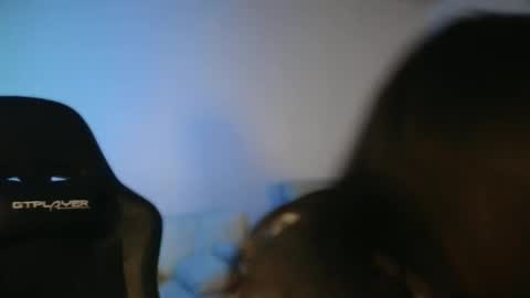 Drizzypeach602 online show from December 2024 02:20:02 AM