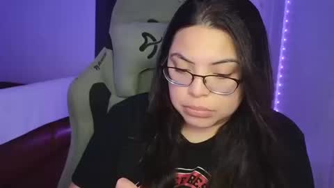 Drizzypeach602 online show from October 2025 01:17:01 AM