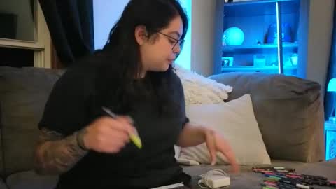 Drizzypeach602 online show from April 2026 06:31:02 AM