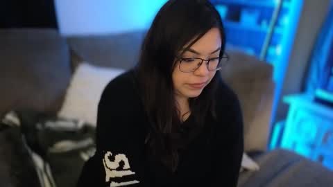 Drizzypeach602 online show from May 2026 04:52:01 AM