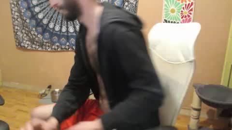 River online show from October 2025 08:42:01 PM