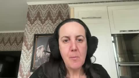 Snapshot of drresa chatting on March 2025 01:38:02 PM Dr. Resa online show from March 2025 01:38:02 PM