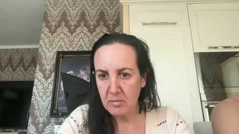 Snapshot of drresa chatting on March 2025 12:55:01 PM Dr. Resa online show from March 2025 12:55:01 PM