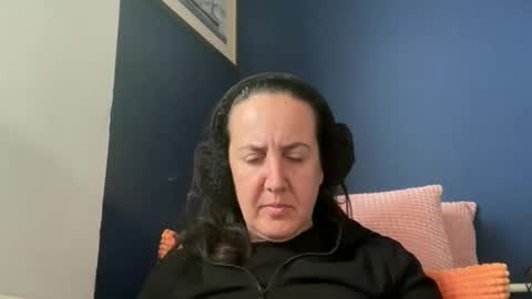 Dr. Resa online show from April 2026 07:25:02 AM