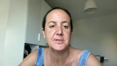 Dr. Resa online show from July 2026 07:23:02 AM