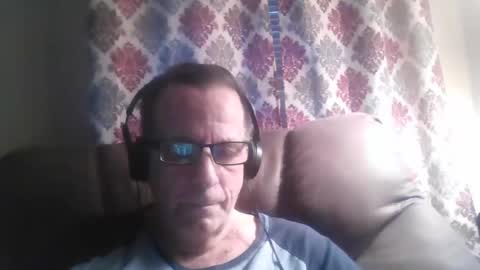 drthick1224 online show from October 2025 11:44:02 AM