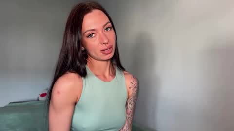 Bella online show from May 2026 02:51:02 AM