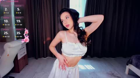 Snapshot of drusillaopula chatting on May 2026 05:14:02 AM Emma online show from May 2026 05:14:02 AM