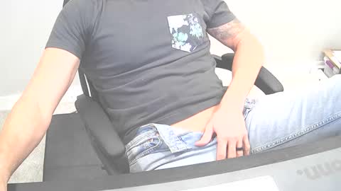 Snapshot of ds0574 chatting on January 2025 06:41:02 PM D Ship online show from January 2025 06:41:02 PM