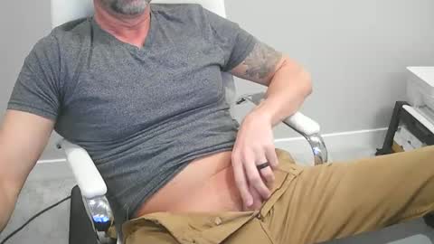 Snapshot of ds0574 chatting on February 2025 03:53:01 PM D Ship online show from February 2025 03:53:01 PM