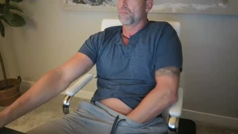 Snapshot of ds0574 chatting on September 2025 10:32:01 PM D Ship online show from September 2025 10:32:01 PM