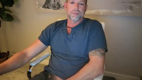 Snapshot of ds0574 chatting on October 2025 08:23:02 AM D Ship online show from October 2025 08:23:02 AM