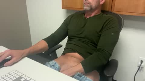 Snapshot of ds0574 chatting on October 2025 09:52:01 PM D Ship online show from October 2025 09:52:01 PM