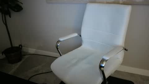 Snapshot of ds0574 chatting on February 2026 08:04:02 AM D Ship online show from February 2026 08:04:02 AM