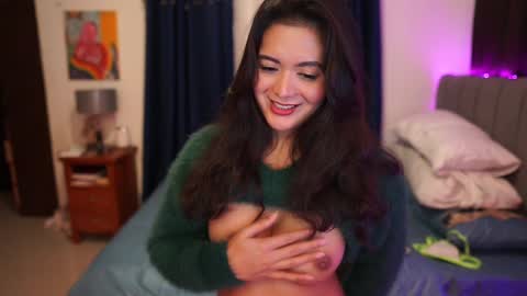 Snapshot of dsexiestqueen chatting on March 2025 03:27:02 PM Trixy Latex Doll online show from March 2025 03:27:02 PM