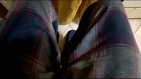 Snapshot of dthedog12 chatting on February 2025 11:52:01 PM dthedog12 online show from February 2025 11:52:01 PM